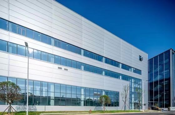 Armazém de estrutura de aço versátil com design flexível e construção rápida
