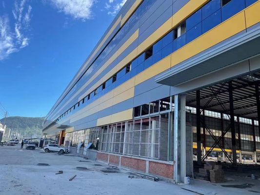 Armazém de estruturas de aço acessível e sustentável para o seu negócio