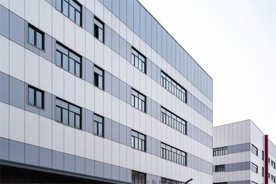 Solução de Design, Fabricação e Entrega de Armazém de Estruturas de Aço Leve